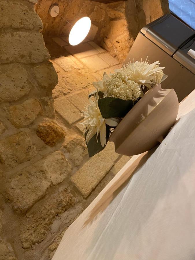 Vila Dimora Pietra Antica Bari Exteriér fotografie